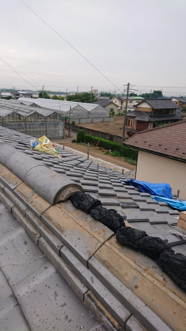 棟瓦積みなおし